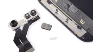 iPhone 13 camera replacement